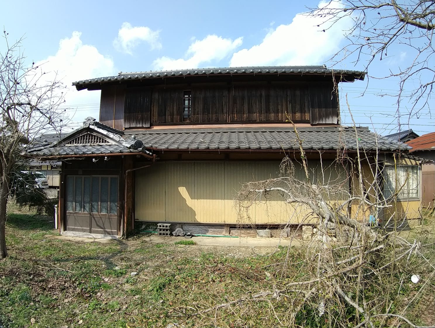 福井県高浜町 青葉山の近く 築８０年以上の一軒家 解体希望 が建つ土地を０円 みんなの０円物件 無償譲渡物件の不動産マッチング支援サイト